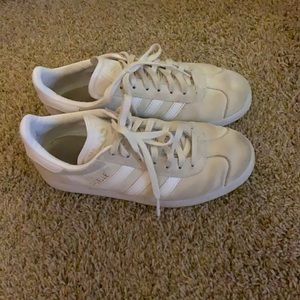 Adidas Gazelle Beige/Cream Sneakers Size 5